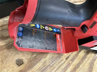 Milwaukee 2527-20 M12 FUEL HATCHET 6 in Pruning Saw Kit